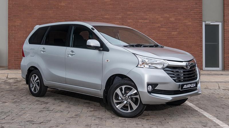 Cho thuê xe tự lái 7 chỗ Toyota Avanza